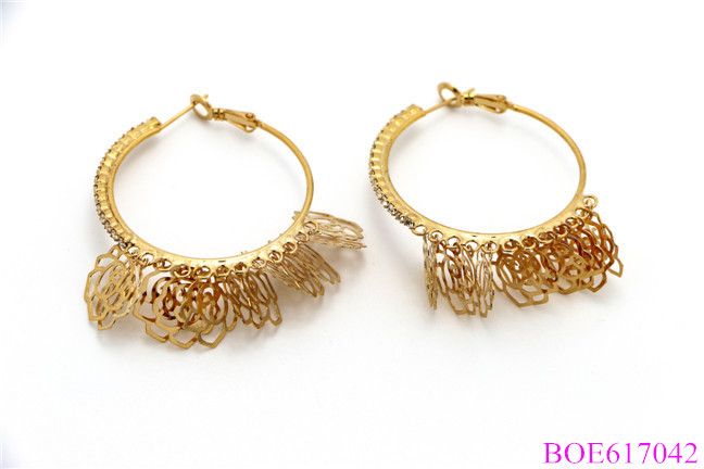 Latest Hoop Earring Earrings for Women in Competitive Price