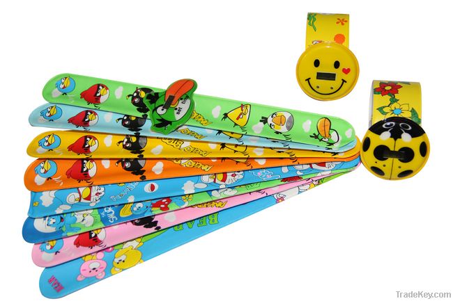 2012 hottest promotional cartoon pvc bracelet