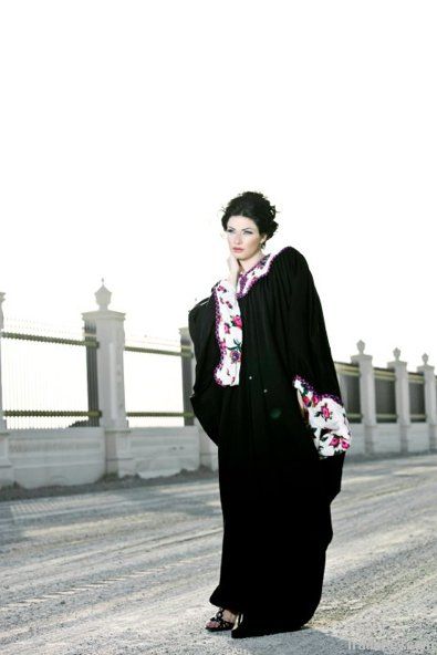 black beatiful abaya