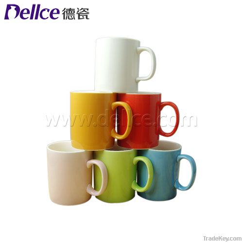 Porcelain mugs