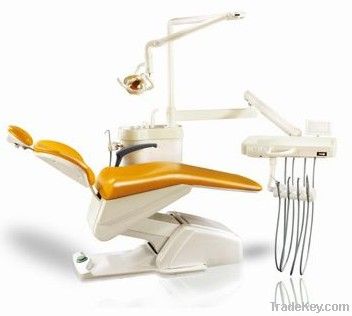 L1-670J Chair Mounted Dental Unit