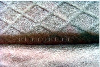 Polyester knitted plush fabric