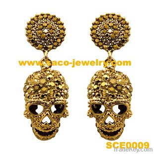 skull earrings