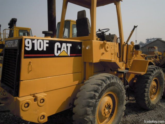 wheel loader