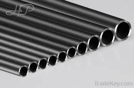 Seamless pipe for liquid use