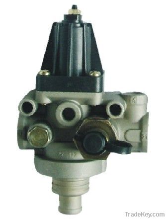 Air Brake Valve 9753034740 0014310606 0014311206 0014313406 FIT Merced