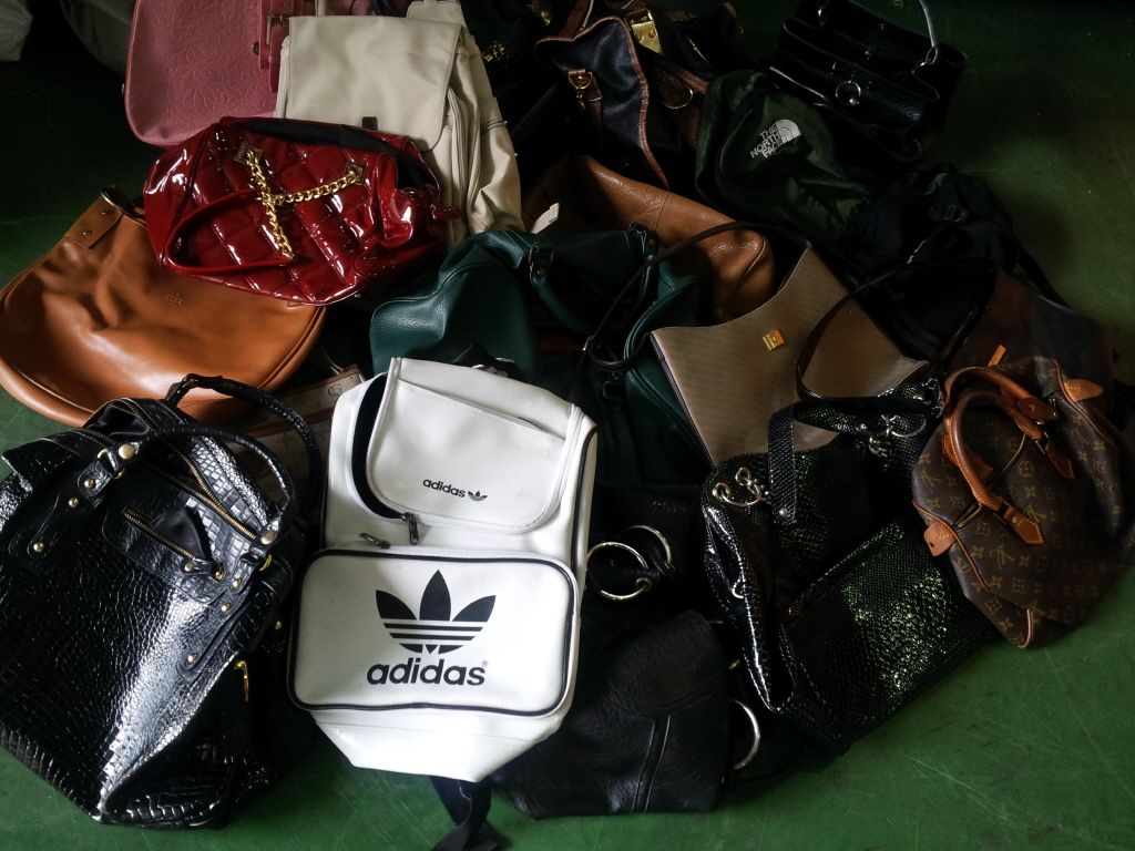 Used shoes and Special Items from South Korea