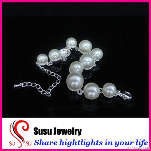 New arrival 2012 Alloy rhinestone pearl wedding bracelet