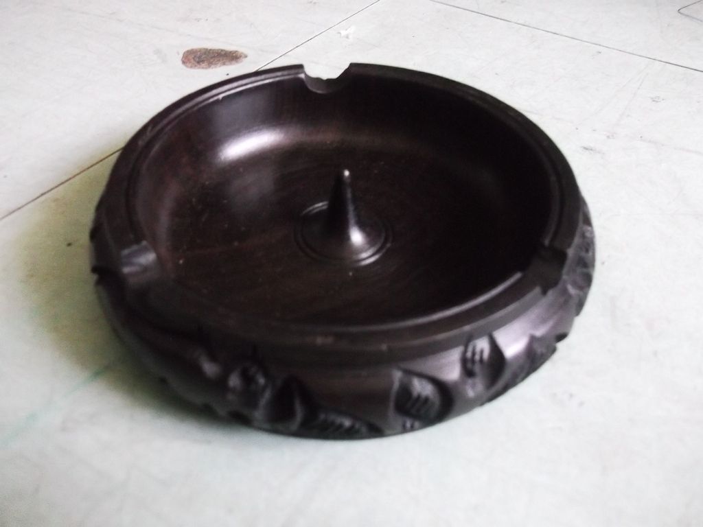 ebony ash tray