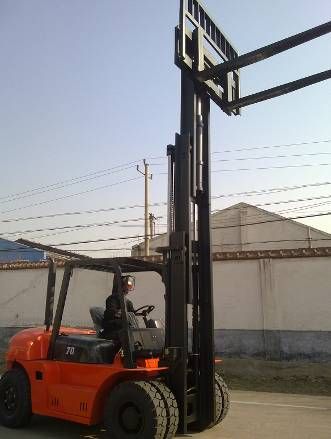 7000kg Diesel Powered Forklift Truck