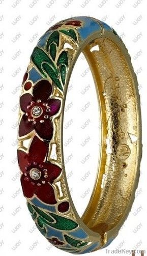 Fashion Vintage-style Bangle