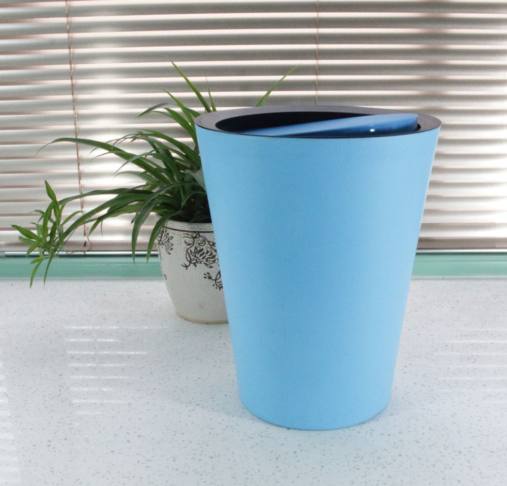 Plastic living room dustbin HMT 02001