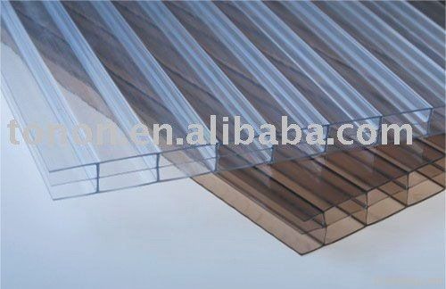 Polycarbonate hollow sheet