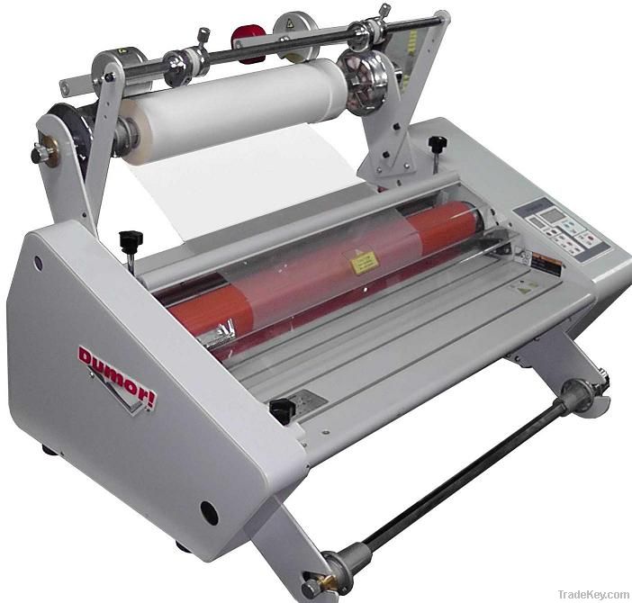 Anti-curl laminator