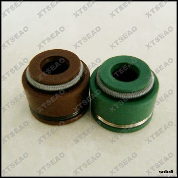 Motorcycle Valve Stem Seal for Bajaj/Honda/Yamaha