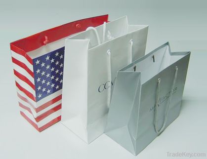 Kraft Paper Gift Bags with Handle Manufacturer