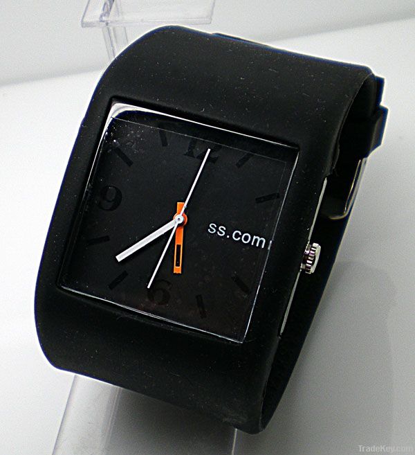 2012 fashion wide band silicone jelly watch