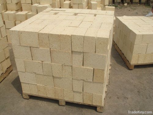 High alumina brick