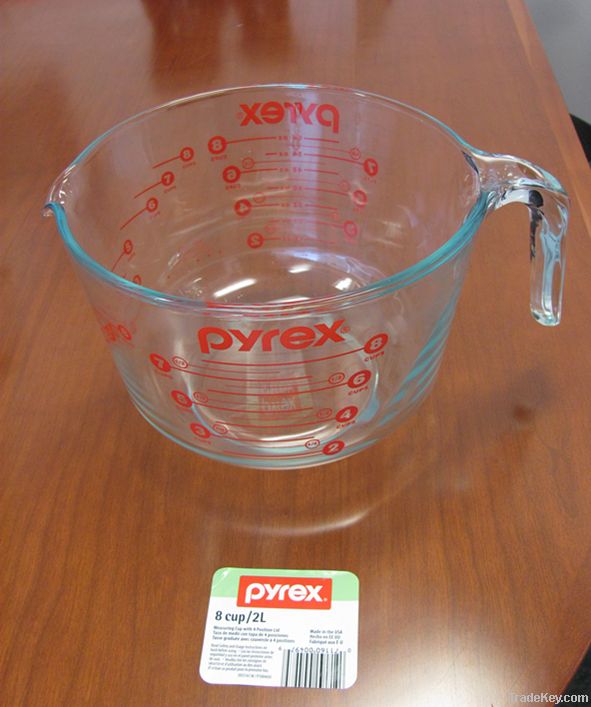 Glass measuring cups