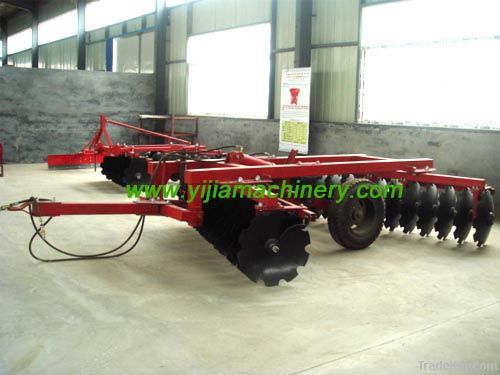 Hydraulic offset heavy-duty disc harrow