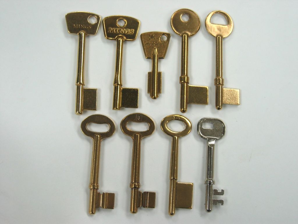 brass bit key blank