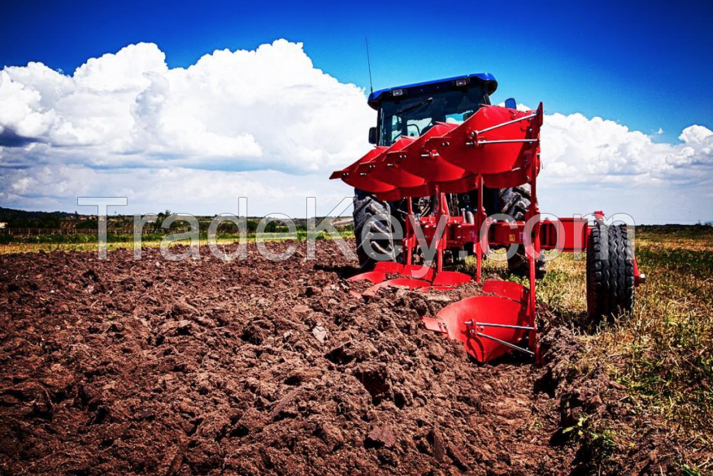 Full Auto 4 Furrows Reversible Plough 