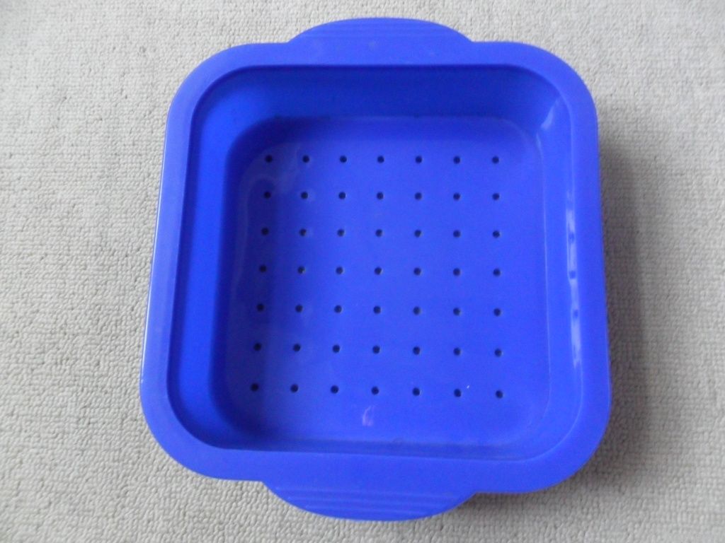 silicone steamer/colander