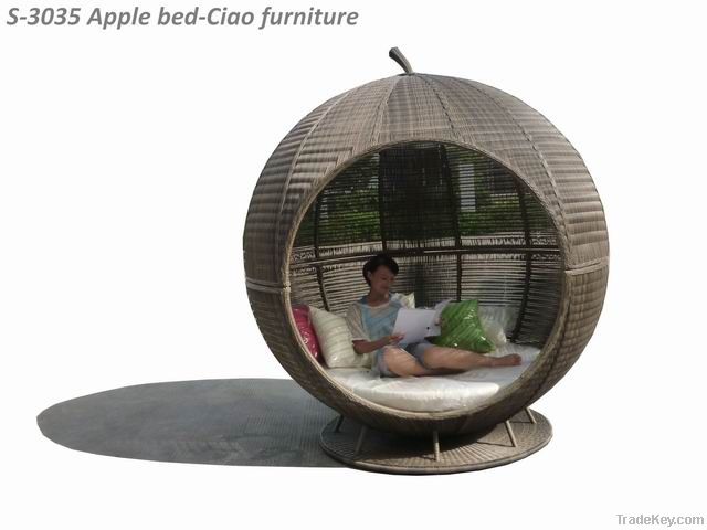 garden furniture wicker daybed with canopy