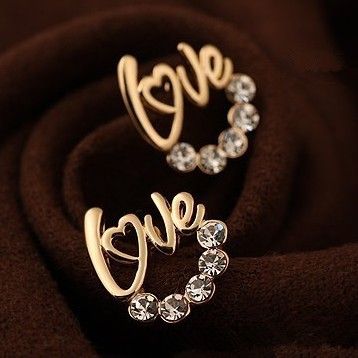  Fashion Chic "Love" Earring Letter Rinestone earrings