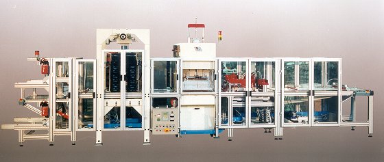 RF welder for producing medical bags