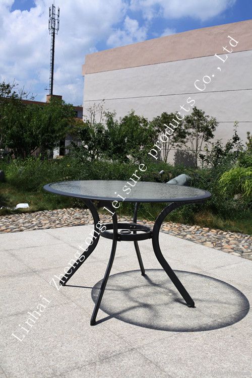 outdoor table