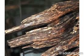 Agarwood, Agar wood, oud, oudh, dehnal oud, bakhoor, bakhur, mukhalat