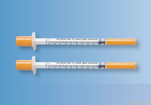 Disposable insulin syringe