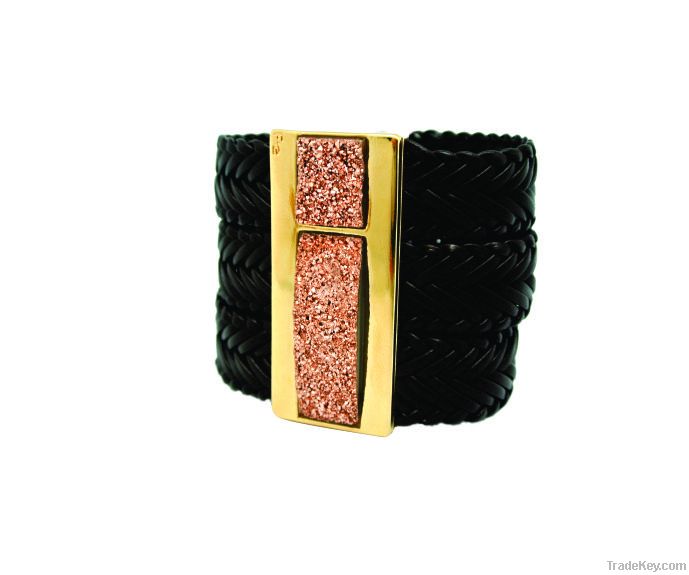 LEATHER BRACELET WITH ROSE DRUZY