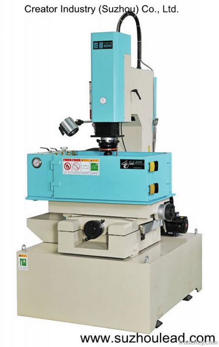 CE/SGS Three axis CNC cutting machine type (CJ235)