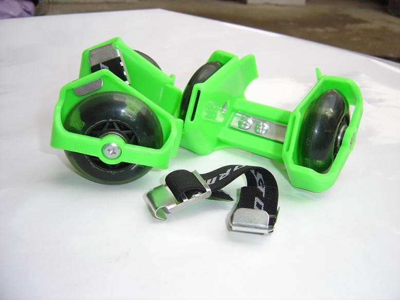 CE flashing rollers,gliders,skate shoes,skate board,