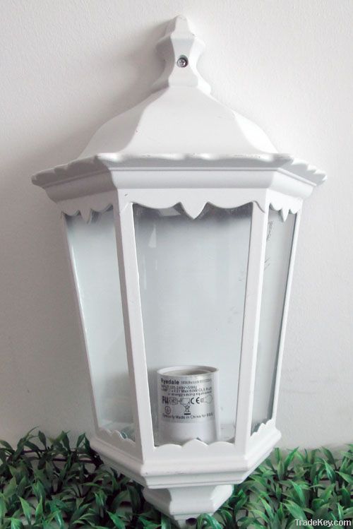 CX-3214 Cast Aluminum Wall mounted Lantern Outdoor Light