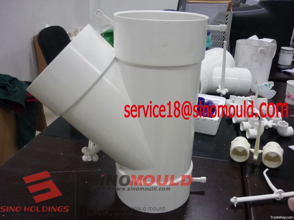 Pipe fitting moulds