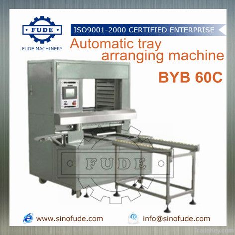 Automatic tray arranging machine