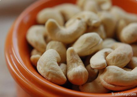 CASHEW NUT KERNELS