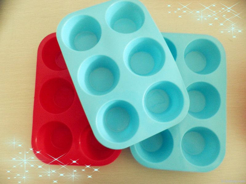 silicone cake mold and silicone muffin pans