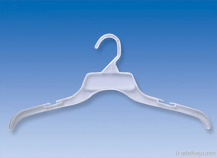 Plastic hanger