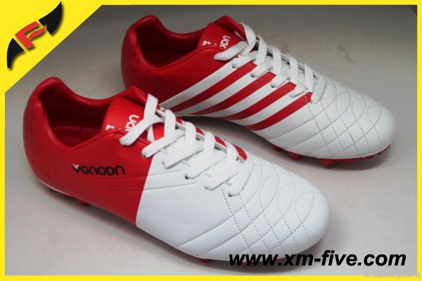 Football Shoes in High Quality