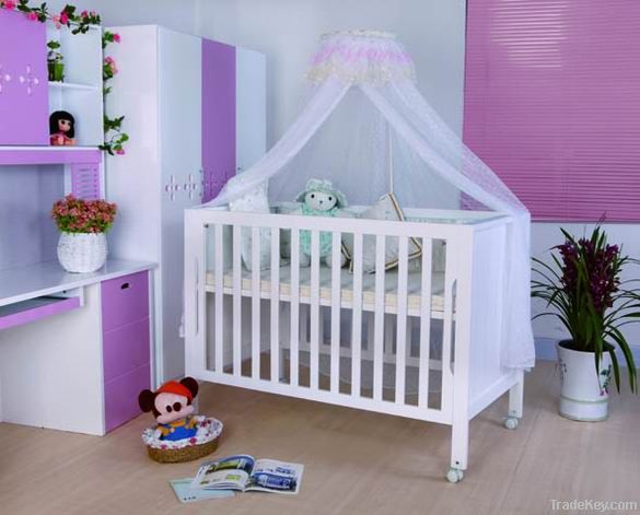 baby wooden bed