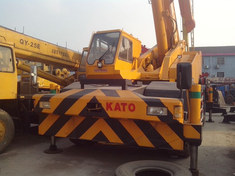 Used KATO KR500-3 Rough Terrain Crane for sale original japan KATO Rough Terrain Crane KR500-3