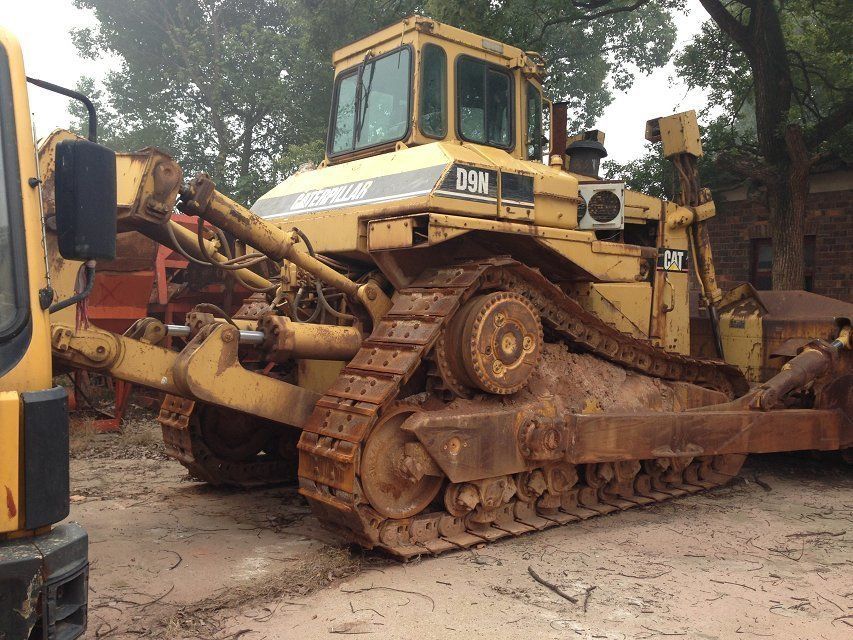 D9N Used CAT BULLDOZER FOR SALE MADE IN USA USED CAT D9N BULLDOZER