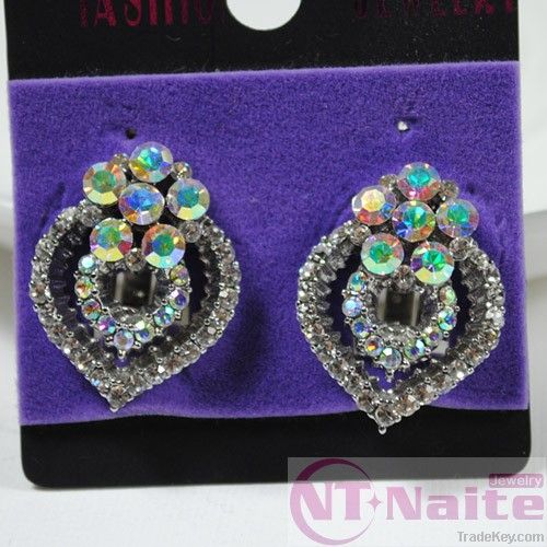 fashion earrings