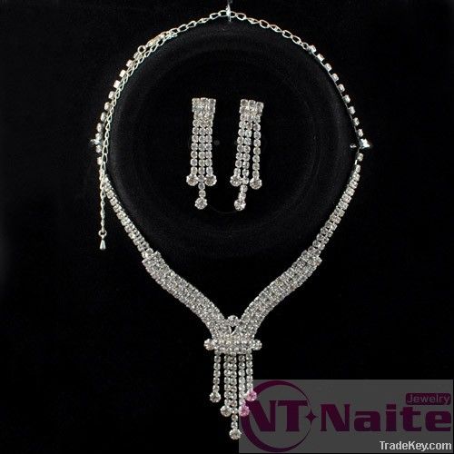 fashion necklce set