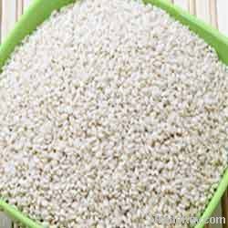 Hulled sesame seeds