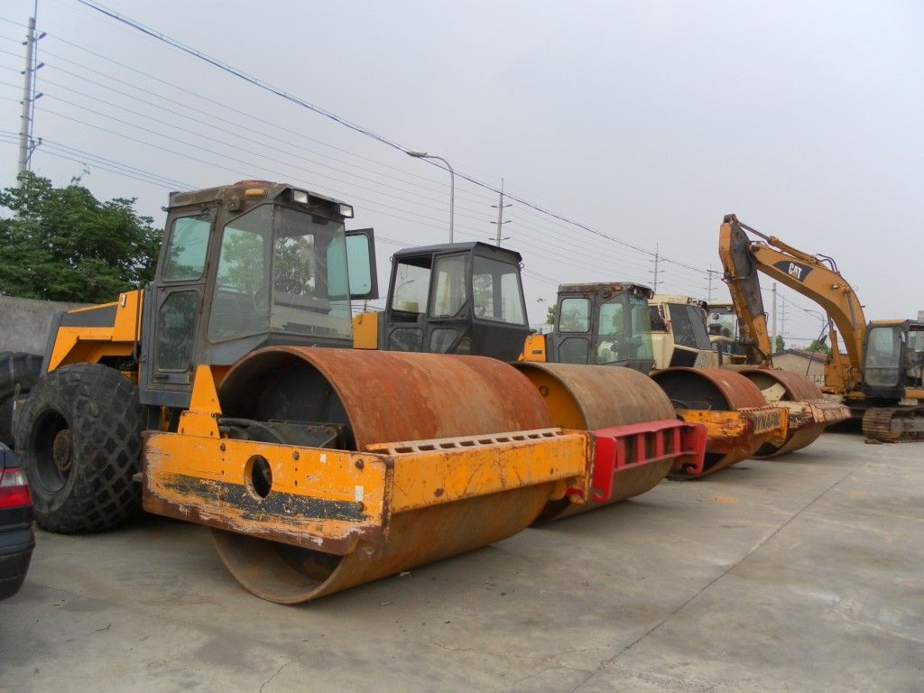 Used Dynapac road roller (CA25D,CA30D,CA251)